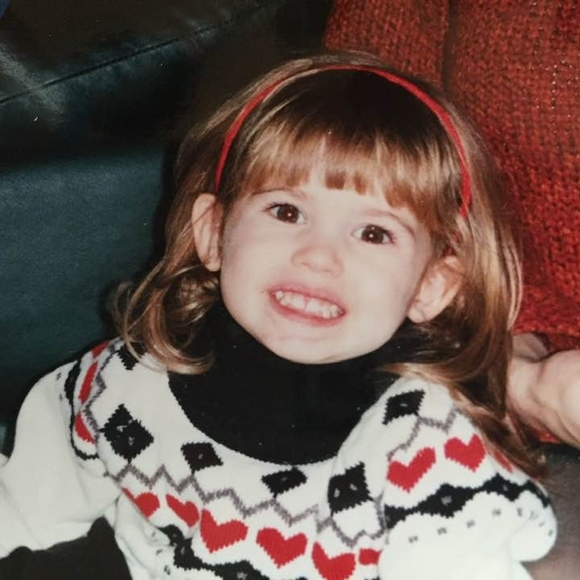 Meet your Posher, Trina - Picture 1 of 1